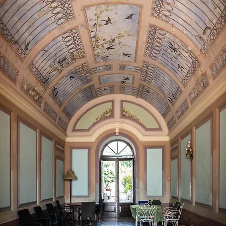 Palazzo Caputo *