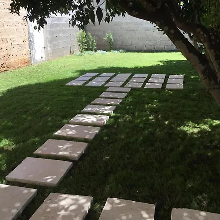 Palazzo Caputo サンタ・マリア・アル・バーニョ