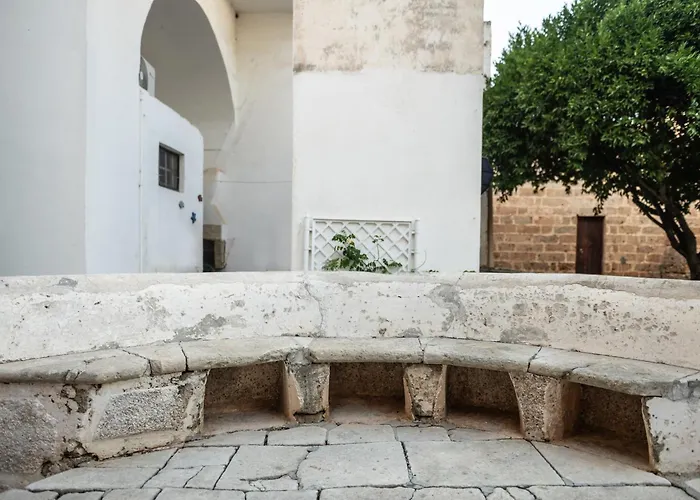 Palazzo Caputo * Santa Maria al Bagno